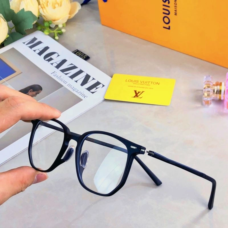 Louis Vuitton Sunglasses Sporty 280620
