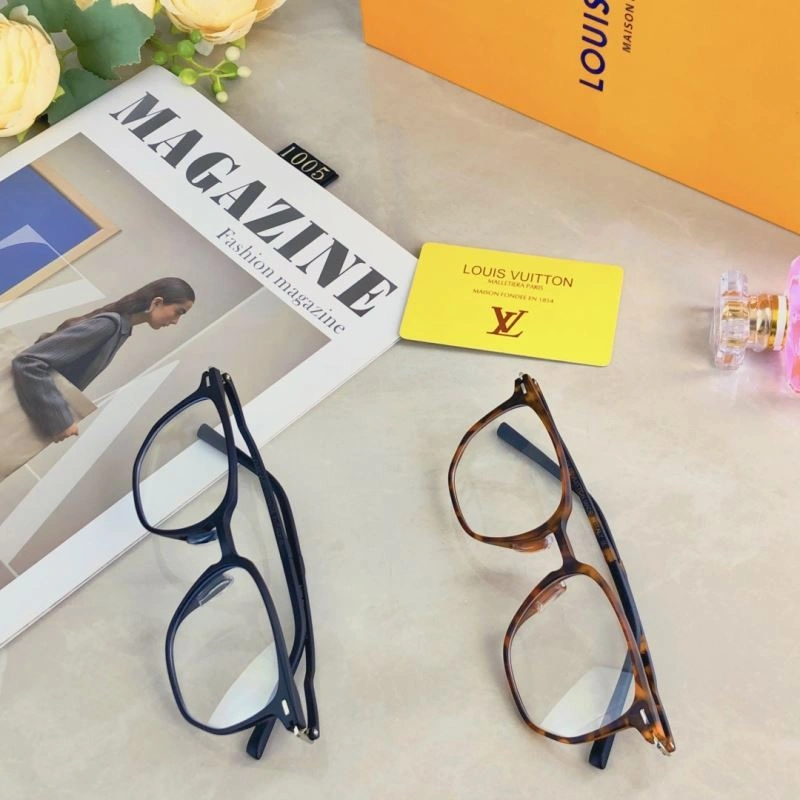 Louis Vuitton Sunglasses Sporty 280620