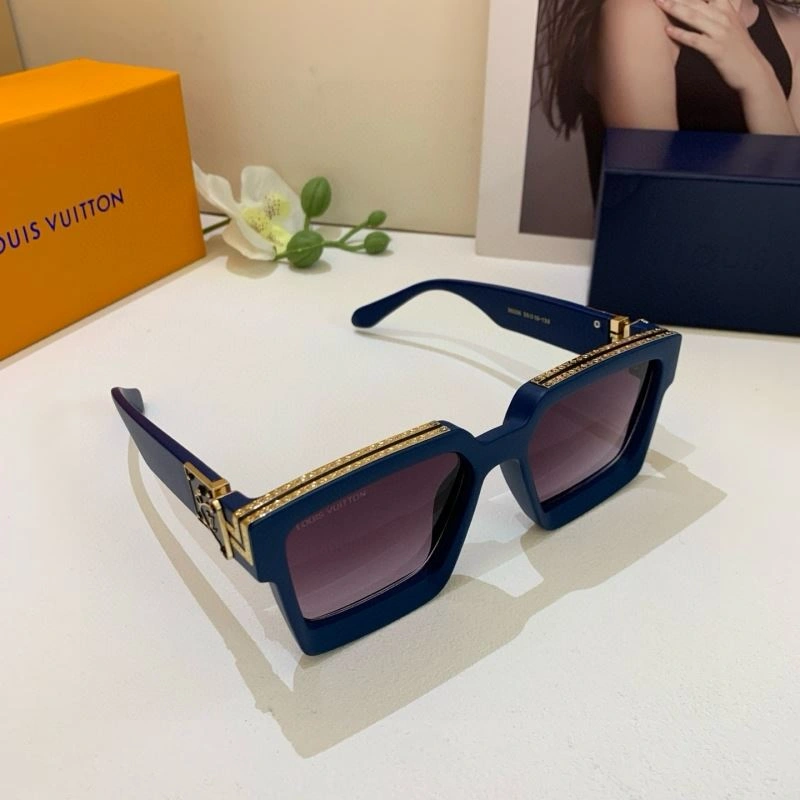 Louis Vuitton Sunglasses Effortless 280608