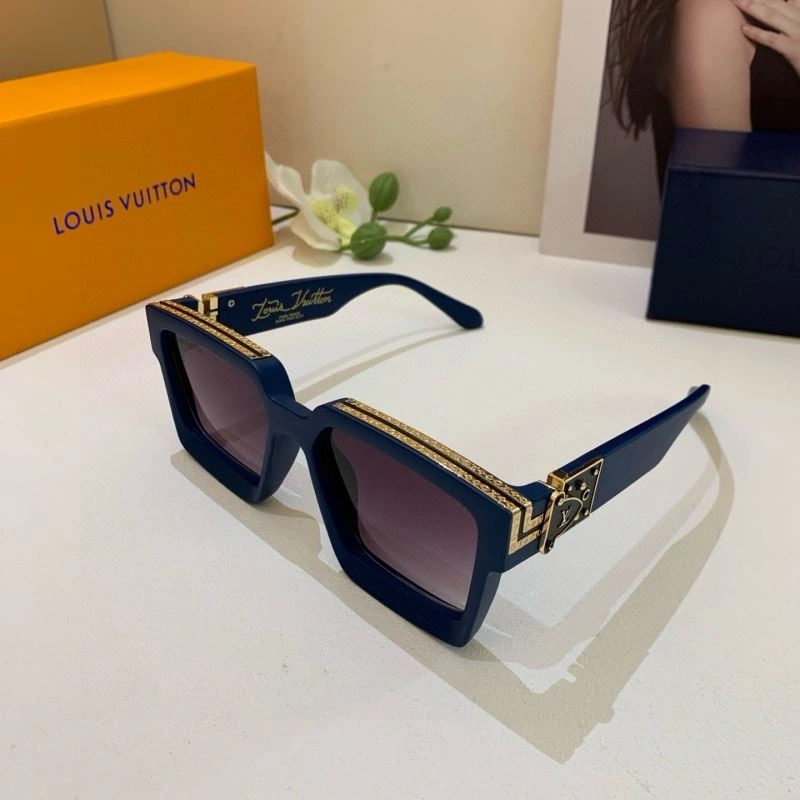 Louis Vuitton Sunglasses Effortless 280608