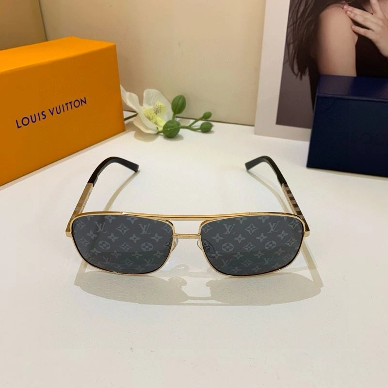 Unisex Louis Vuitton Sunglasses 280609
