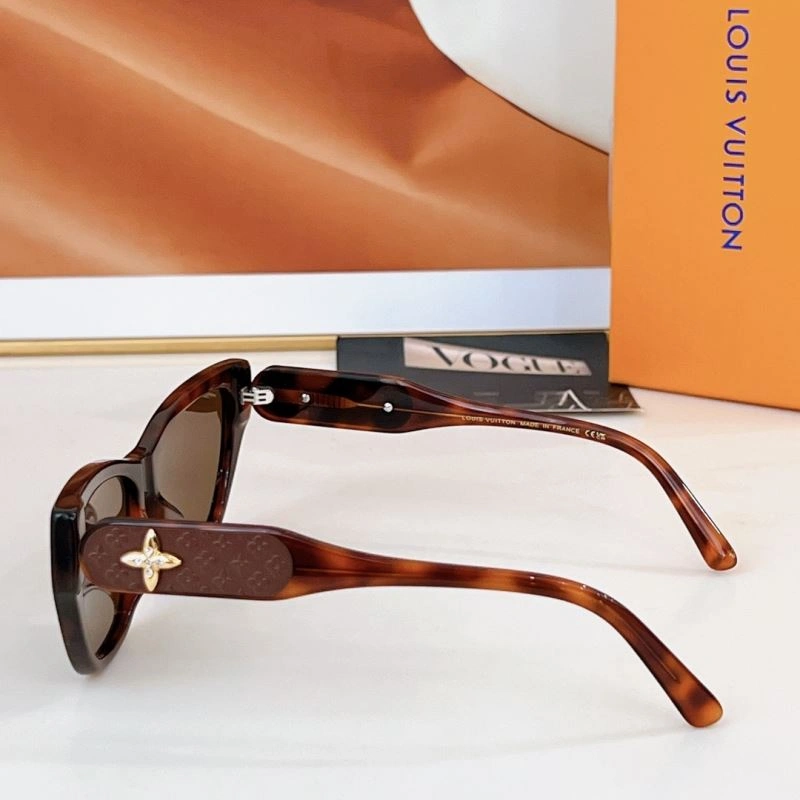 Bold Louis Vuitton Sunglasses 280634
