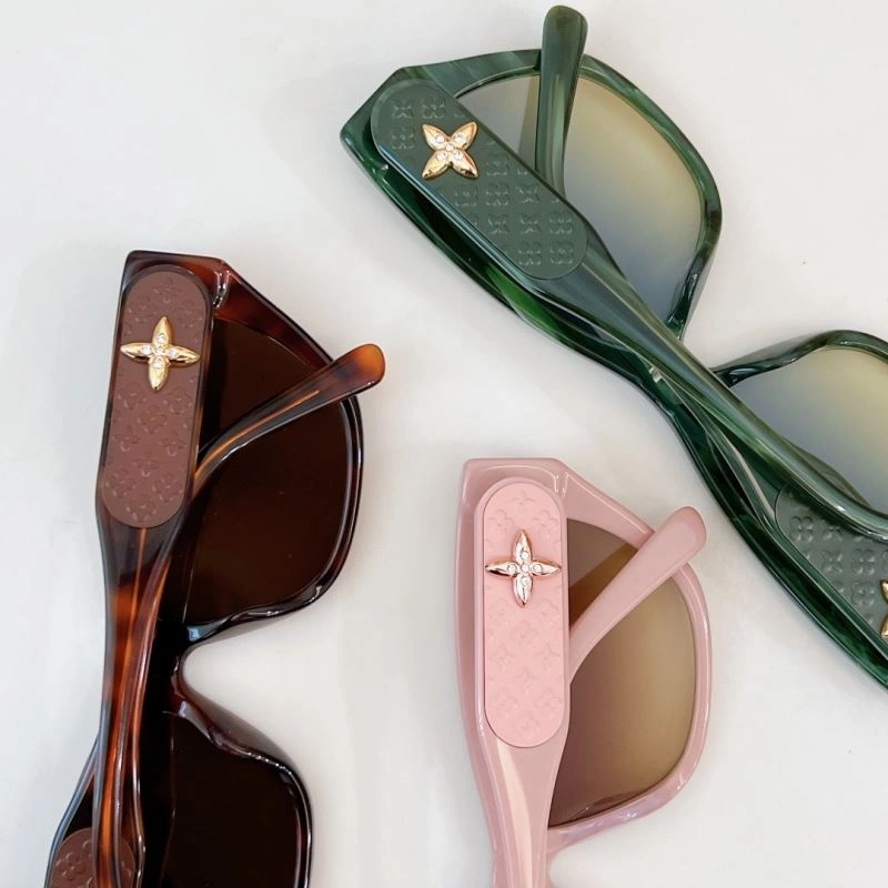 Bold Louis Vuitton Sunglasses 280634
