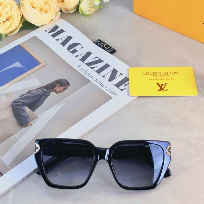 Louis Vuitton Sunglasses Breathable 280607