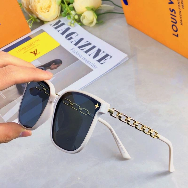 Casual Louis Vuitton Sunglasses 280633