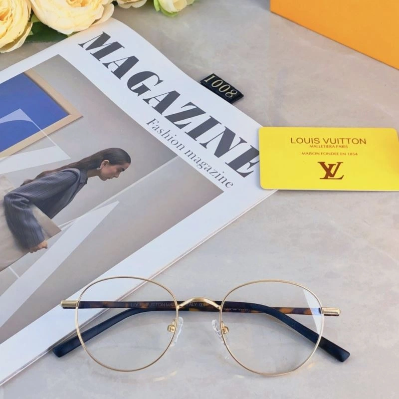 Louis Vuitton Sunglasses Fashionable 280621