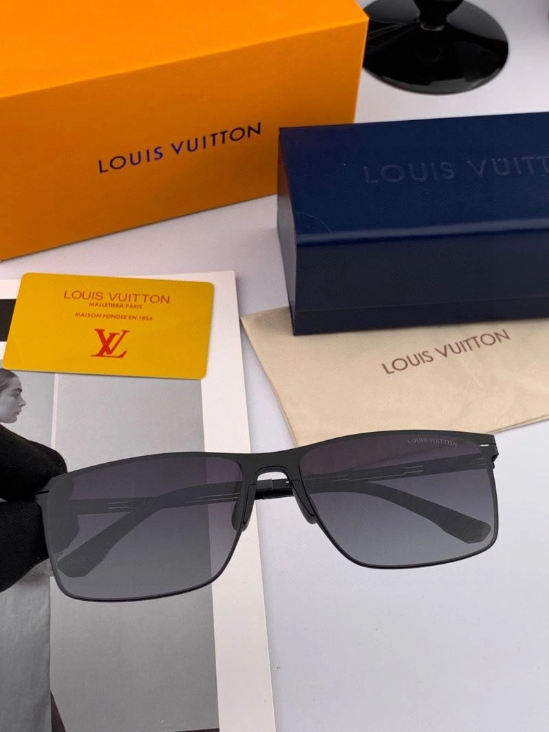 Casual Louis Vuitton Sunglasses 280625