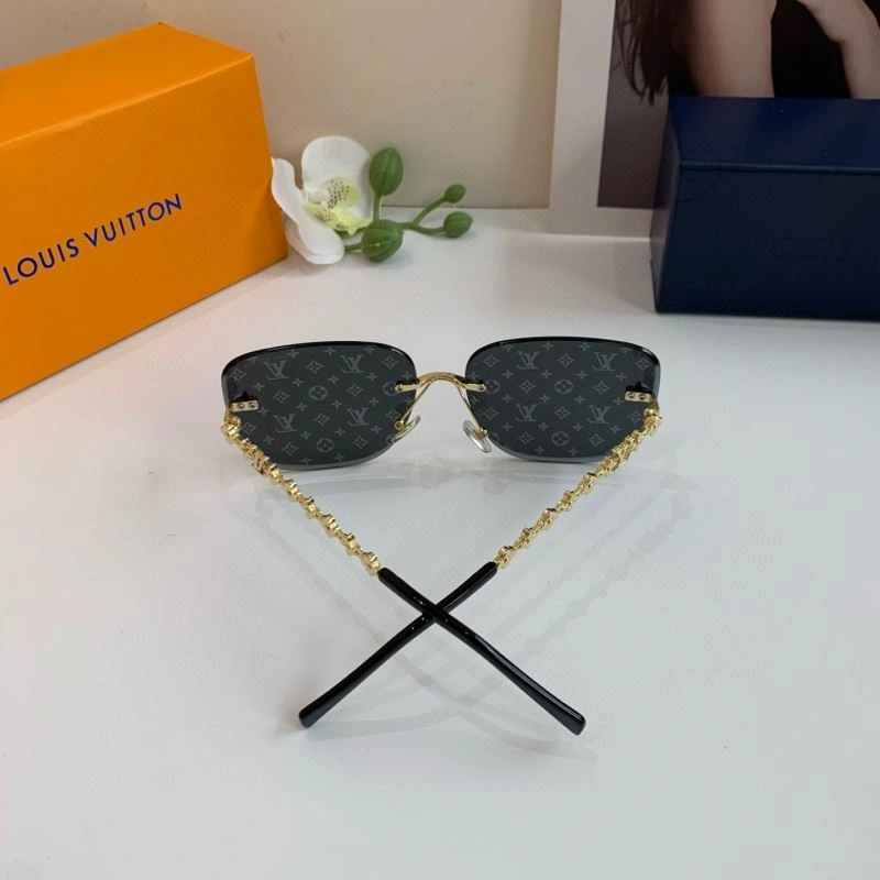 NewStyle Louis Vuitton Sunglasses 280602