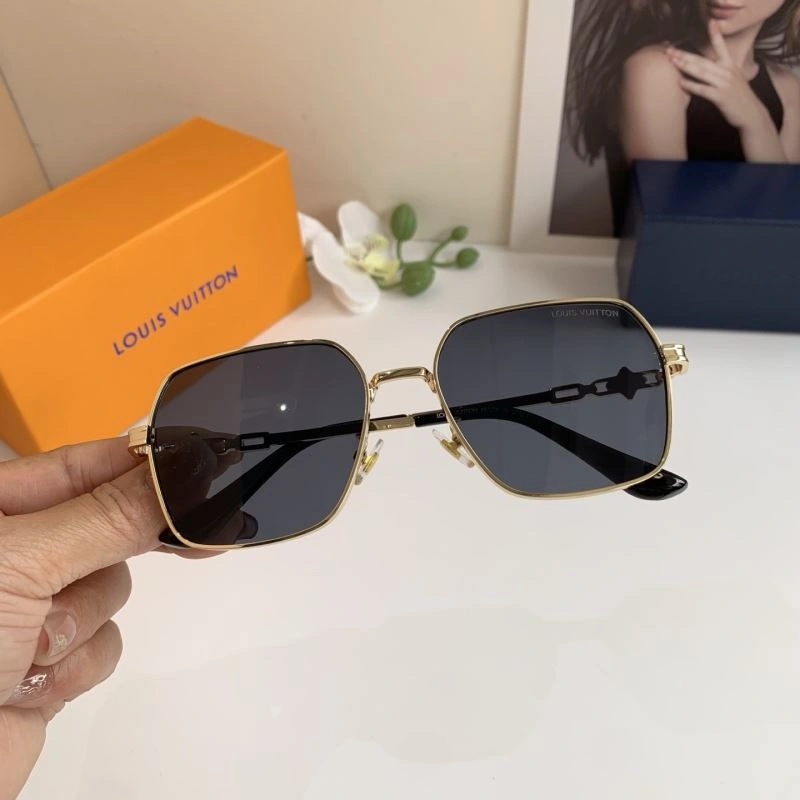 Casual Louis Vuitton Sunglasses 280603