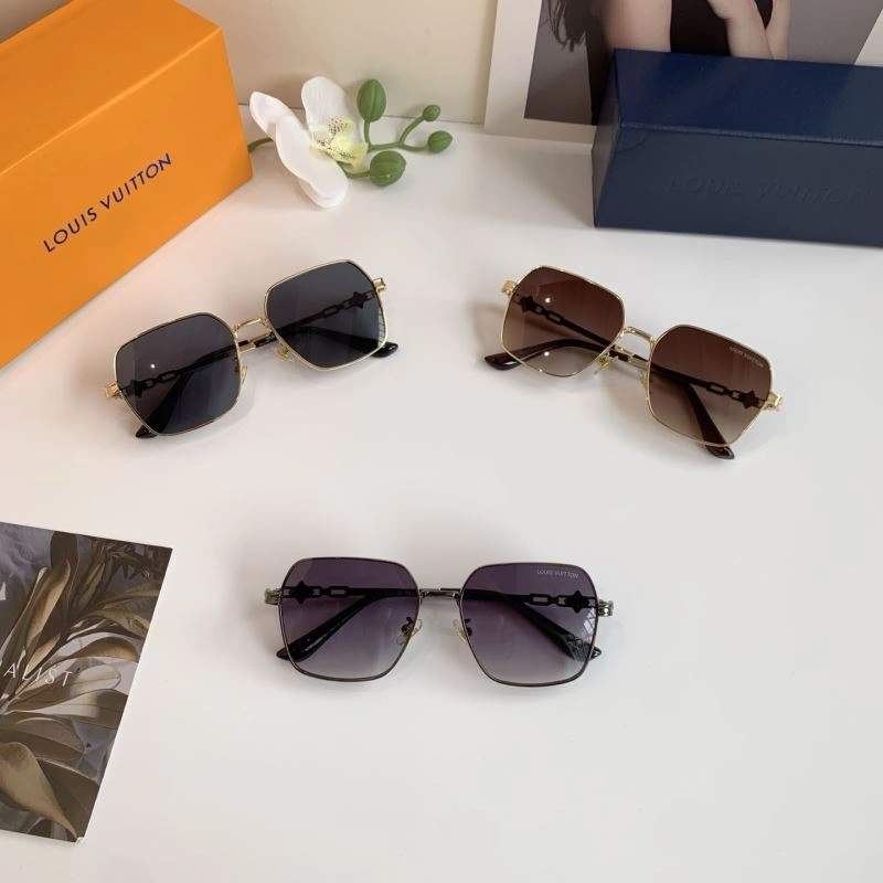 RelaxedFit Louis Vuitton Sunglasses 280600