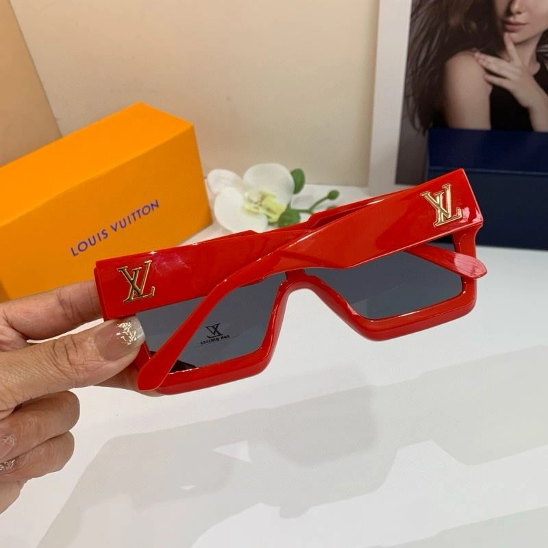 Louis Vuitton Sunglasses Vibrant 280596