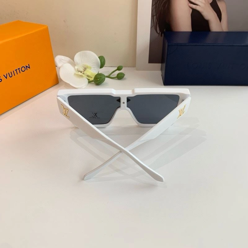 Louis Vuitton Sunglasses HighPerformance 280593