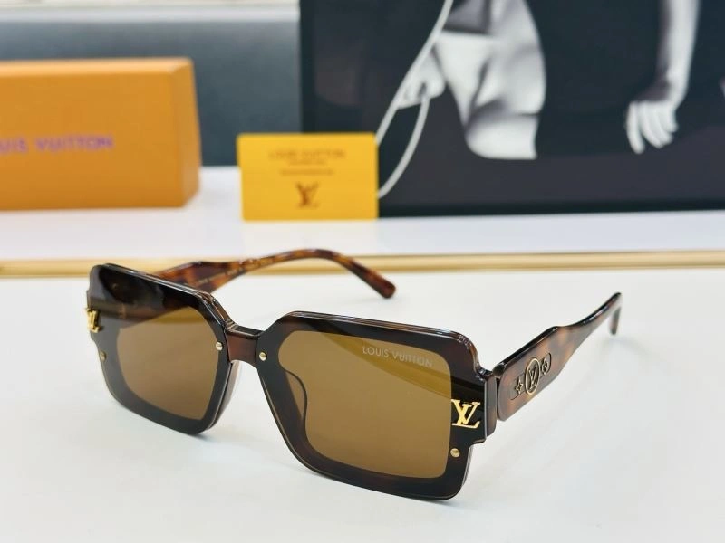 Louis Vuitton Sunglasses Practical 280594