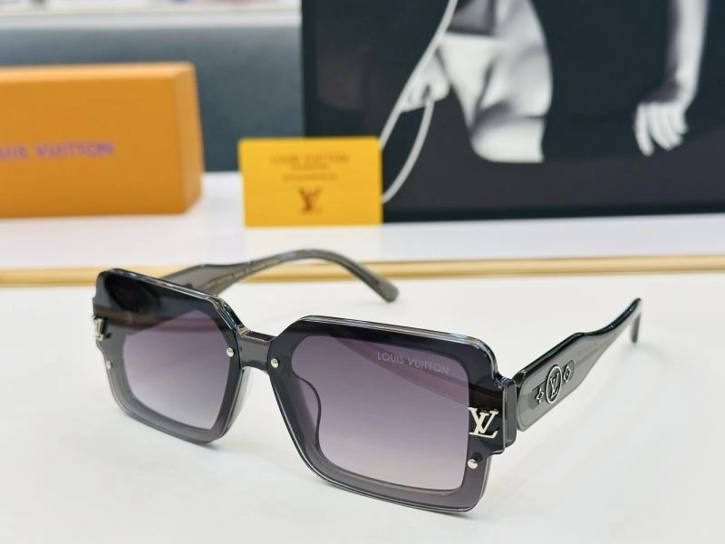 Louis Vuitton Sunglasses Practical 280594
