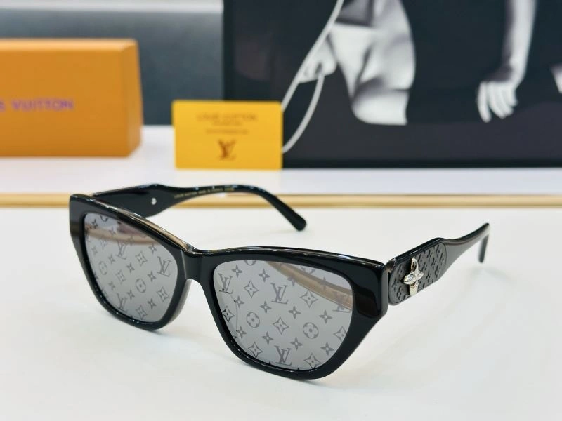Refined Louis Vuitton Sunglasses 280591