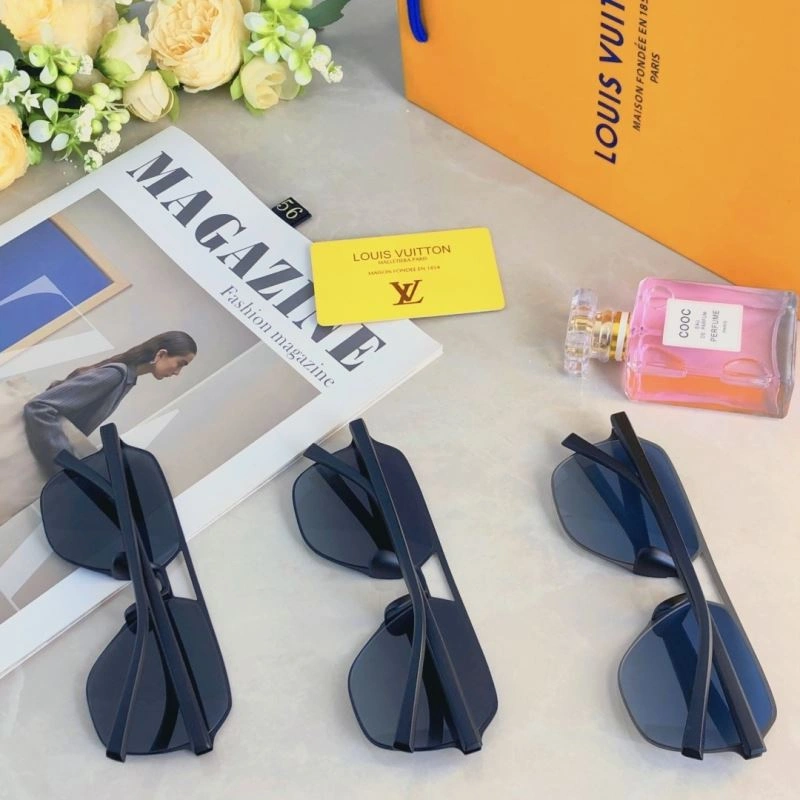 Louis Vuitton Sunglasses Breathable 280592