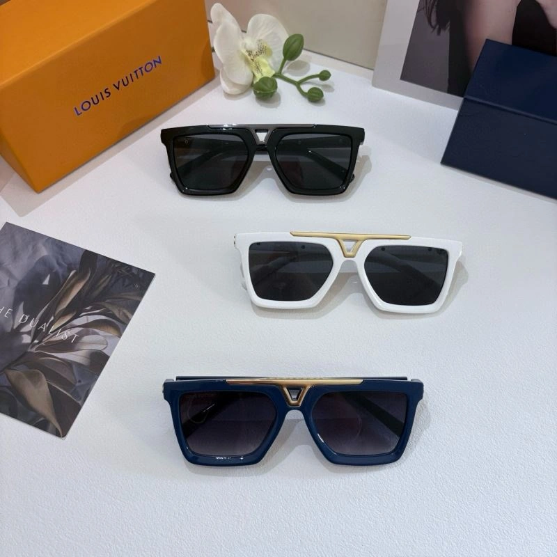 Louis Vuitton Sunglasses Bright 280577