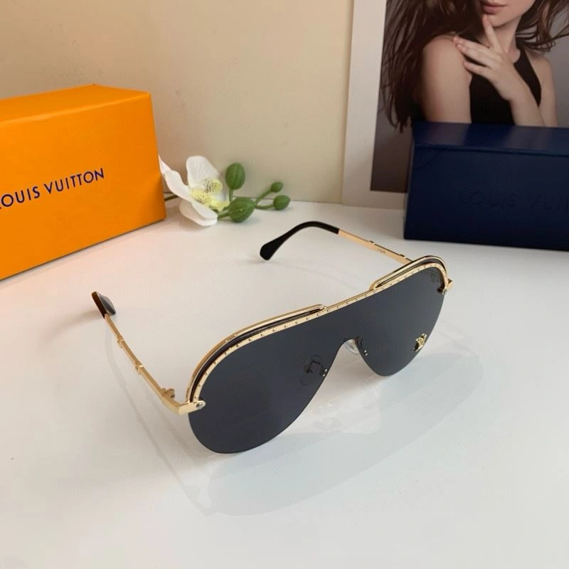 Louis Vuitton Sunglasses ComfortFit 280570