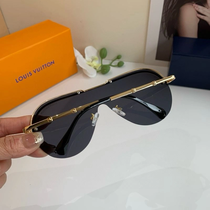 Louis Vuitton Sunglasses ComfortFit 280570