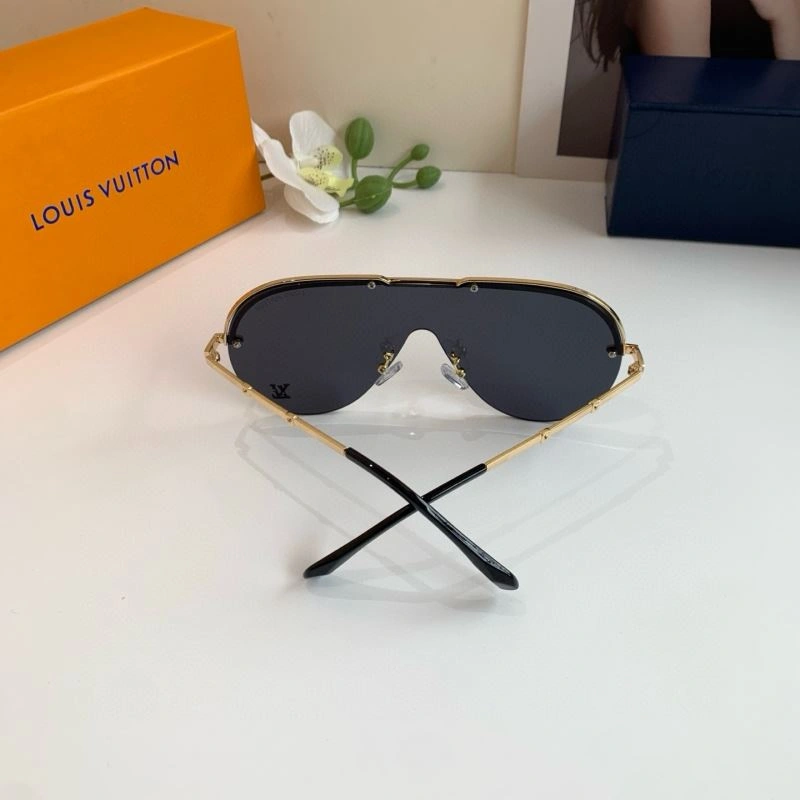 Louis Vuitton Sunglasses ComfortFit 280570