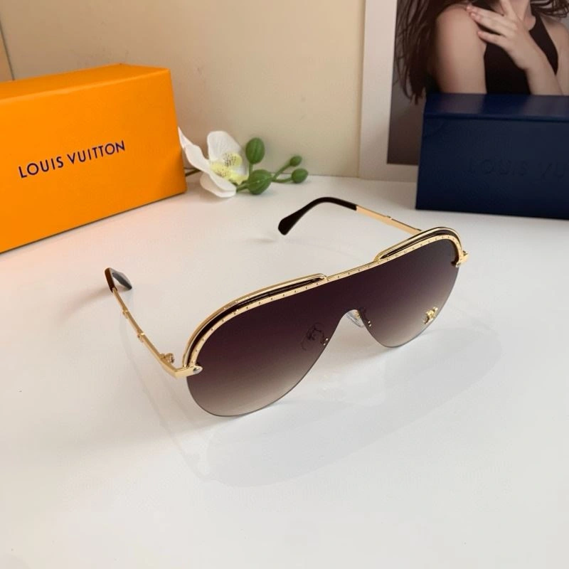 Louis Vuitton Sunglasses Supportive 280571