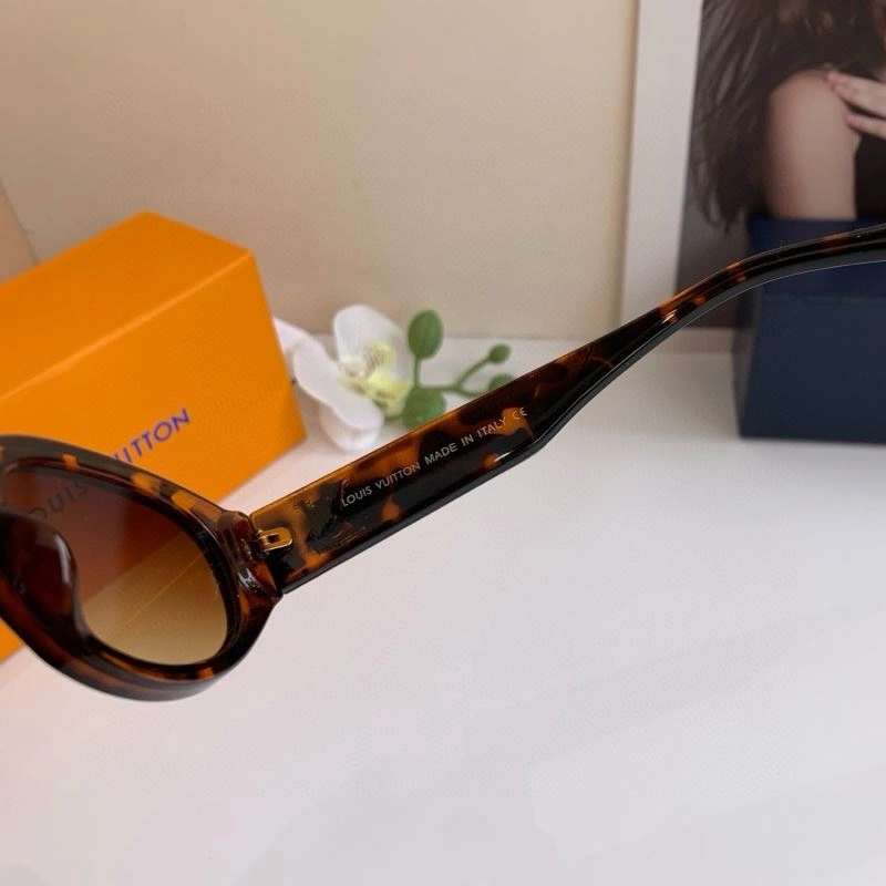 Louis Vuitton Sunglasses WrinkleFree 280580