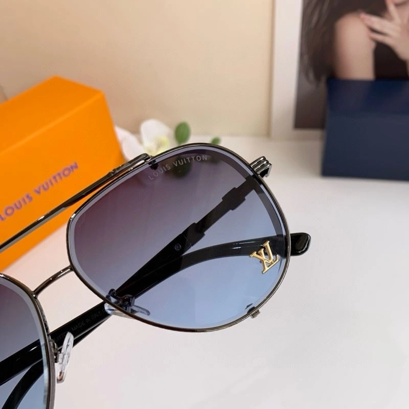 FashionForward Louis Vuitton Sunglasses 280563
