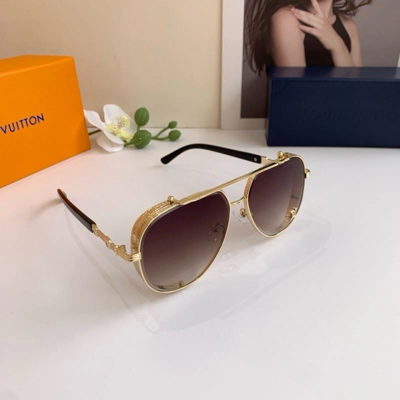 Louis Vuitton Sunglasses Supportive 280561