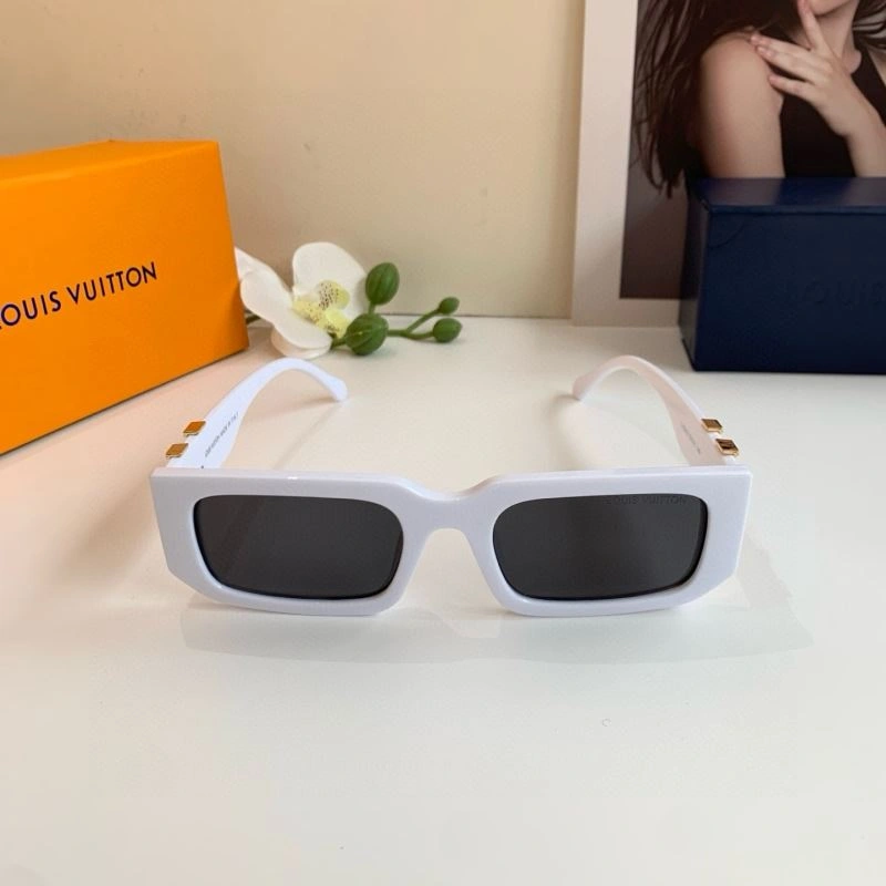 Louis Vuitton Sunglasses Breathable 280558