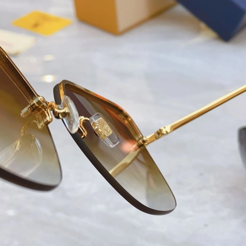 Classic Louis Vuitton Sunglasses 280557