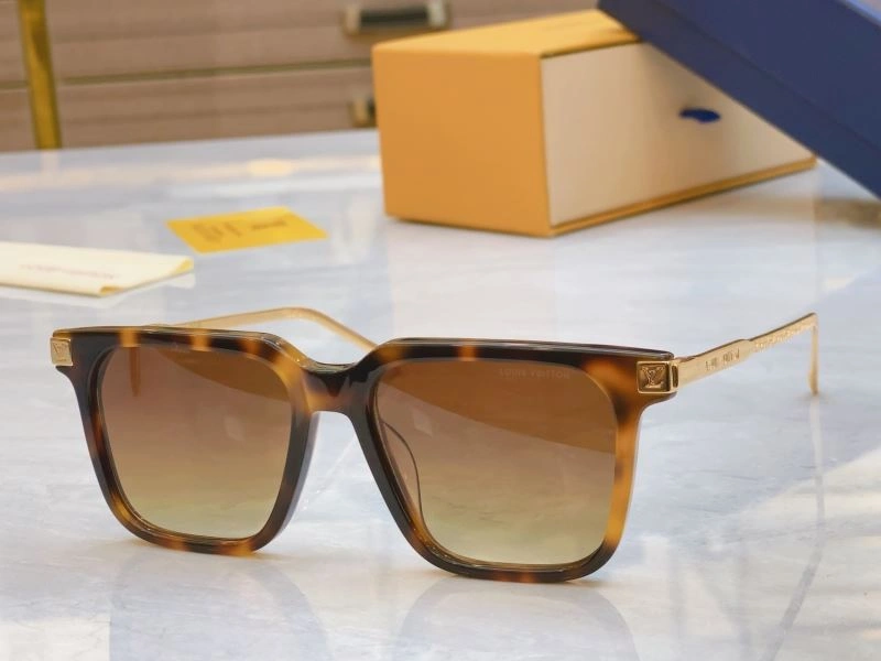 Louis Vuitton Sunglasses Lightweight 280556