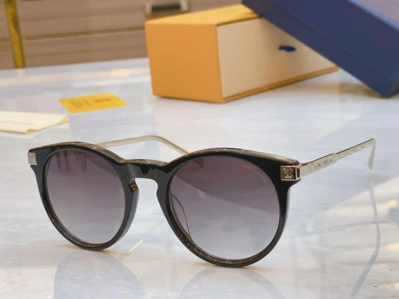 Elegant Louis Vuitton Sunglasses 280555