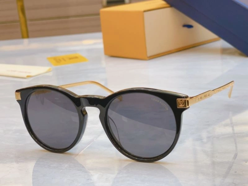 Elegant Louis Vuitton Sunglasses 280555