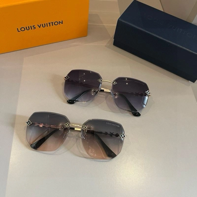 Louis Vuitton Sunglasses FashionForward 280551