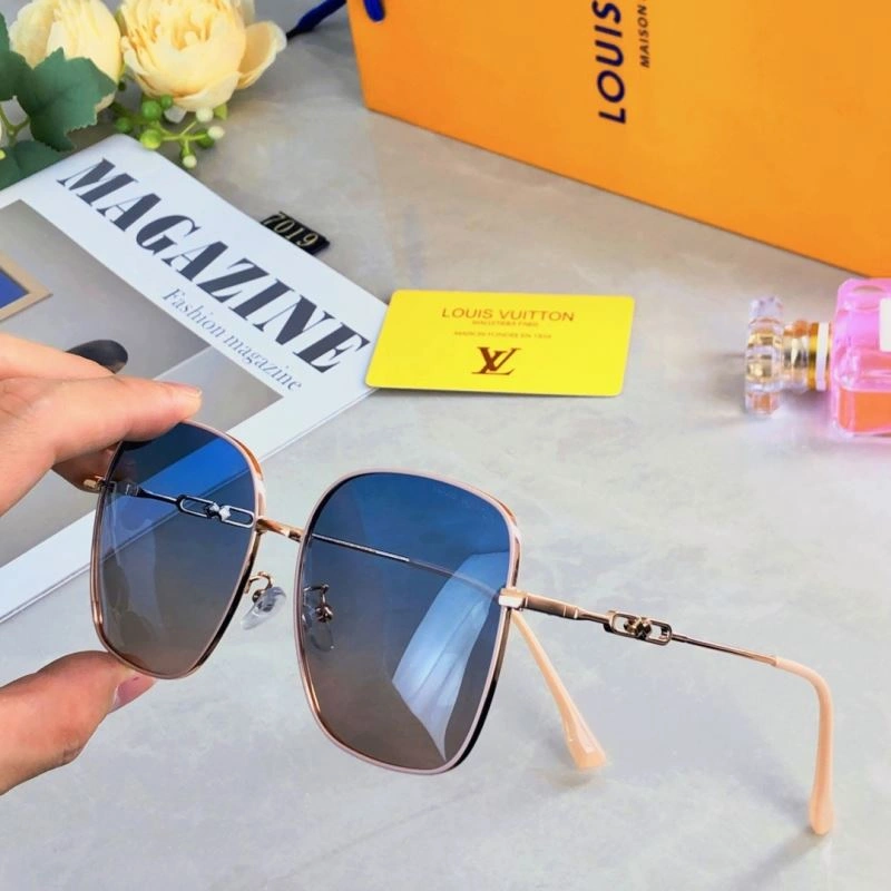 Resilient Louis Vuitton Sunglasses 280548