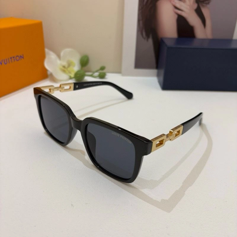 Louis Vuitton Sunglasses Timeless 280549