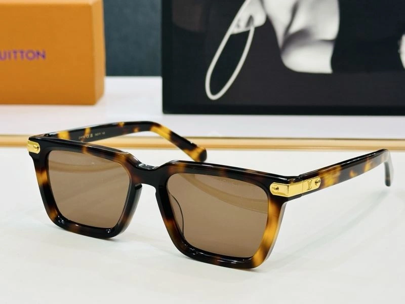 Louis Vuitton Sunglasses EasyMatch 280552