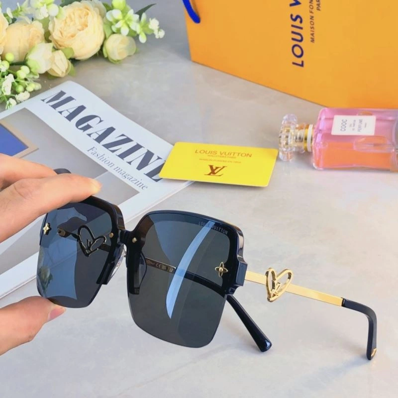Louis Vuitton Sunglasses UrbanStyle 280546
