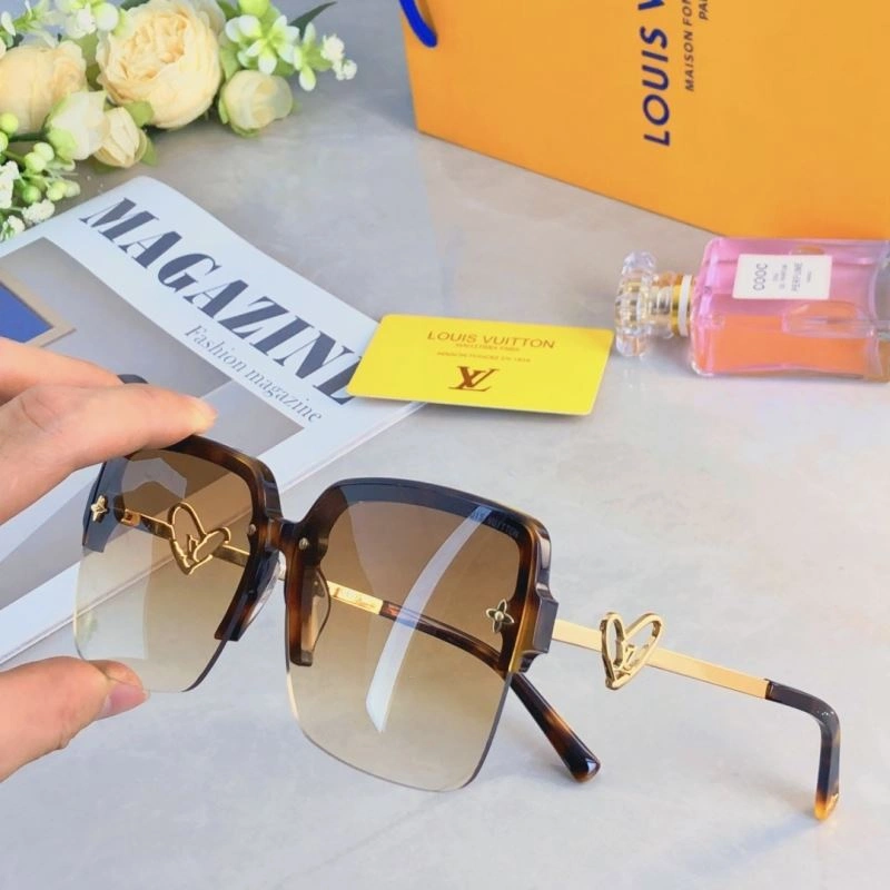 Louis Vuitton Sunglasses UrbanStyle 280546