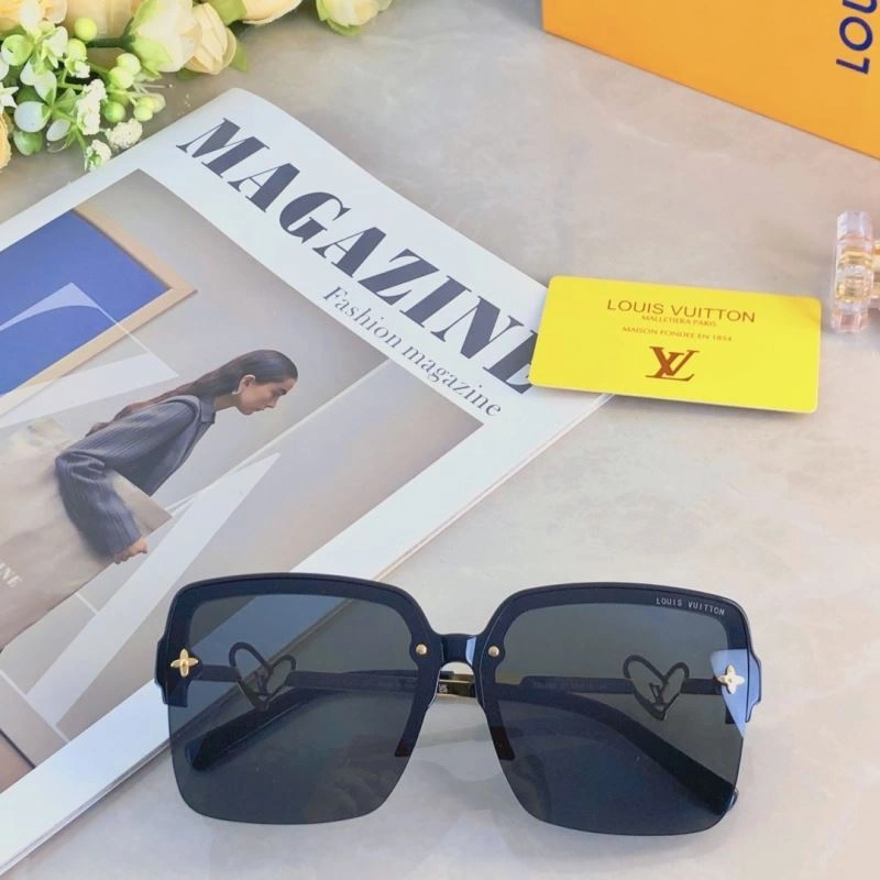 Louis Vuitton Sunglasses UrbanStyle 280546