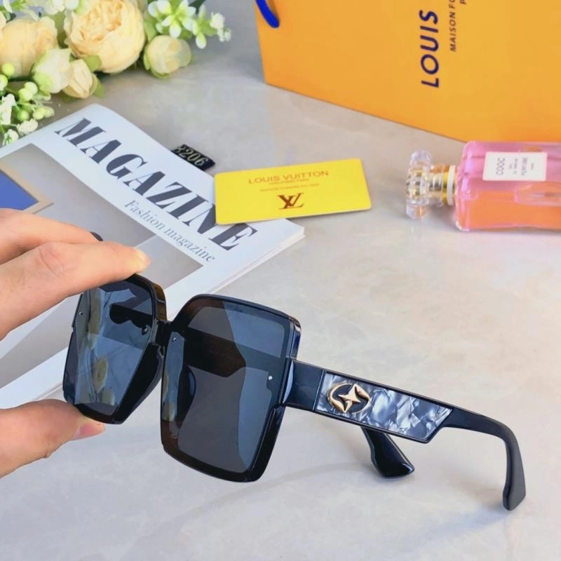 Colorful Louis Vuitton Sunglasses 280545