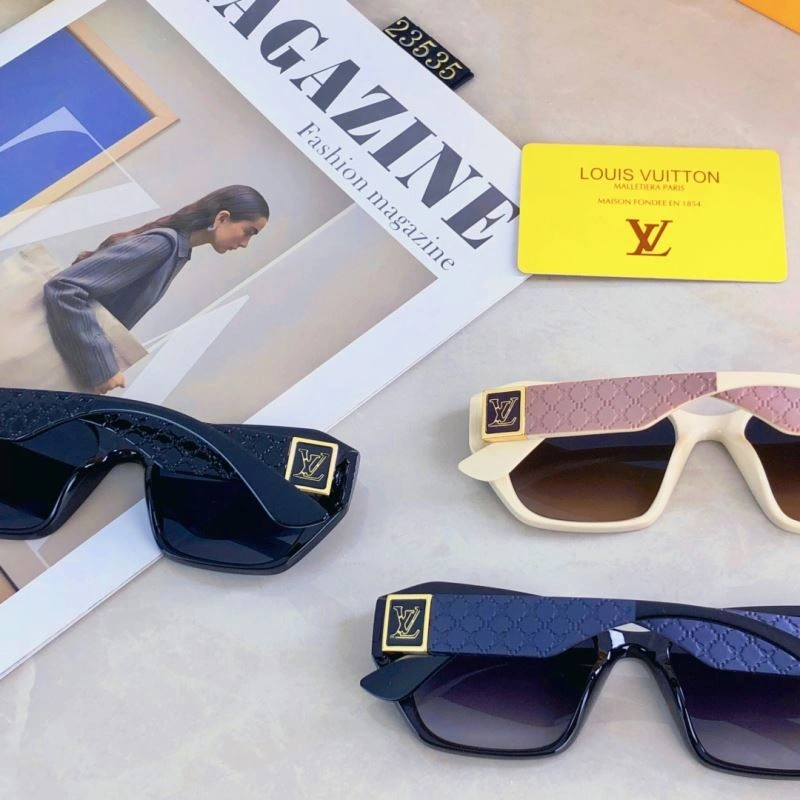 DailyWear Louis Vuitton Sunglasses 280540