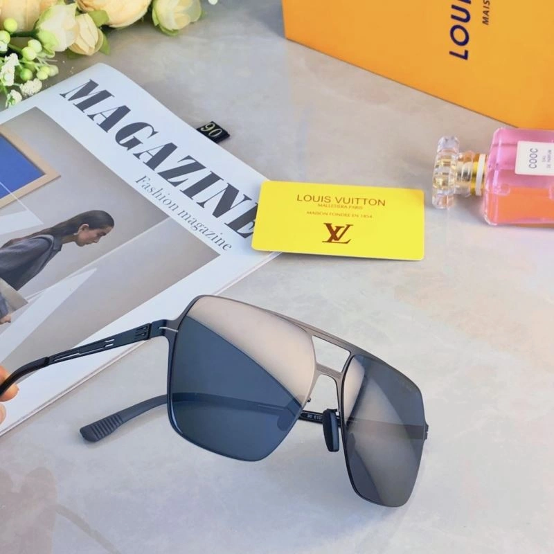 Louis Vuitton Sunglasses Sleek 280535