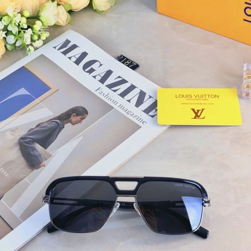Elegant Louis Vuitton Sunglasses 280533