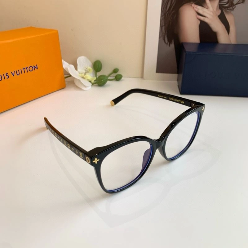 Louis Vuitton Sunglasses ComfortFit 280525
