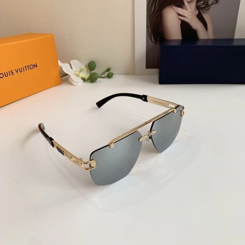 Resilient Louis Vuitton Sunglasses 280532