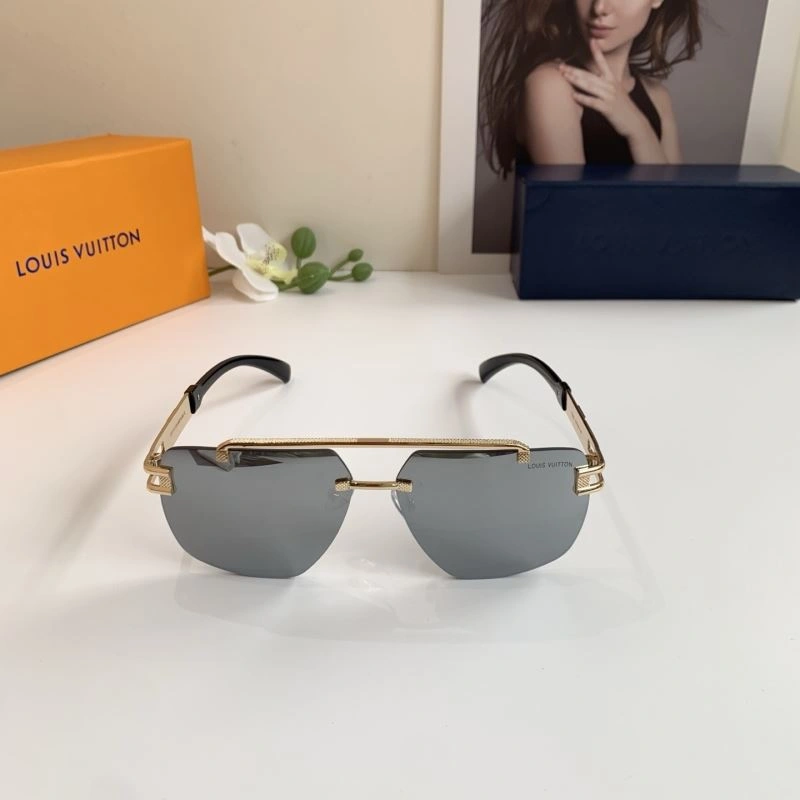 Resilient Louis Vuitton Sunglasses 280532