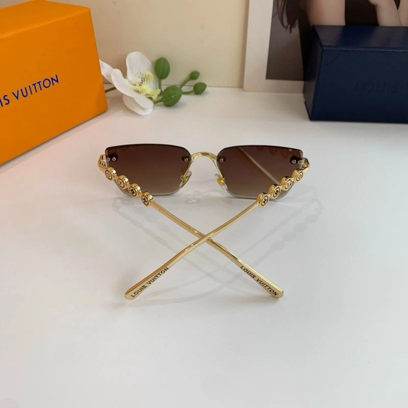 Louis Vuitton Sunglasses Tailored 280523