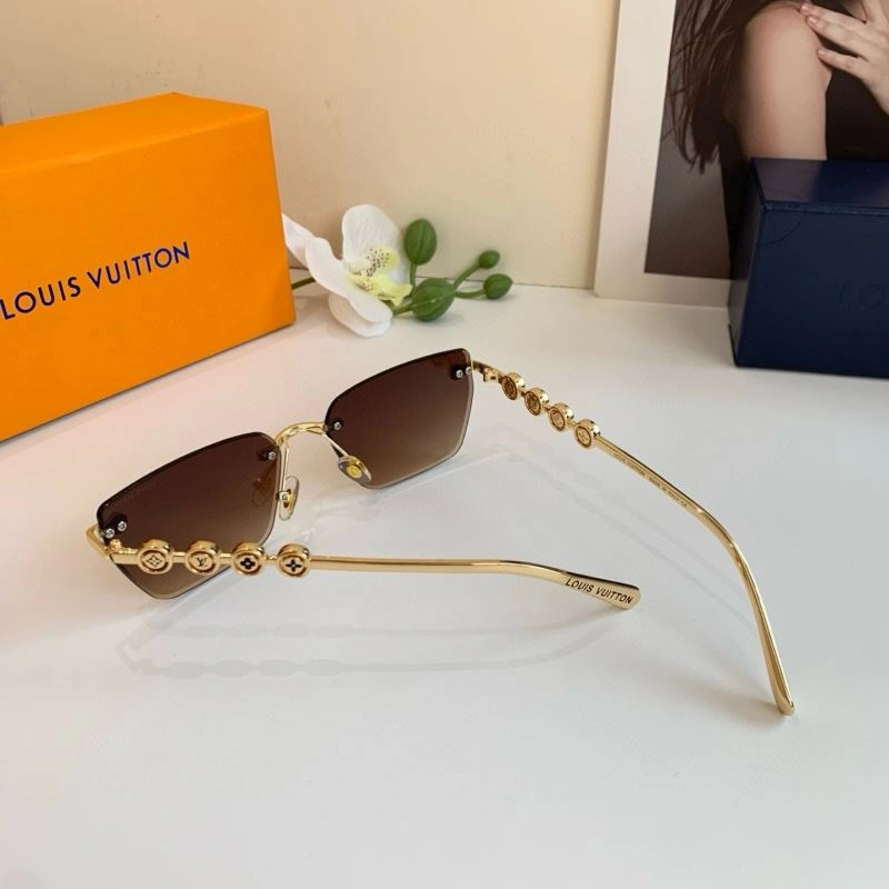 Louis Vuitton Sunglasses Tailored 280523
