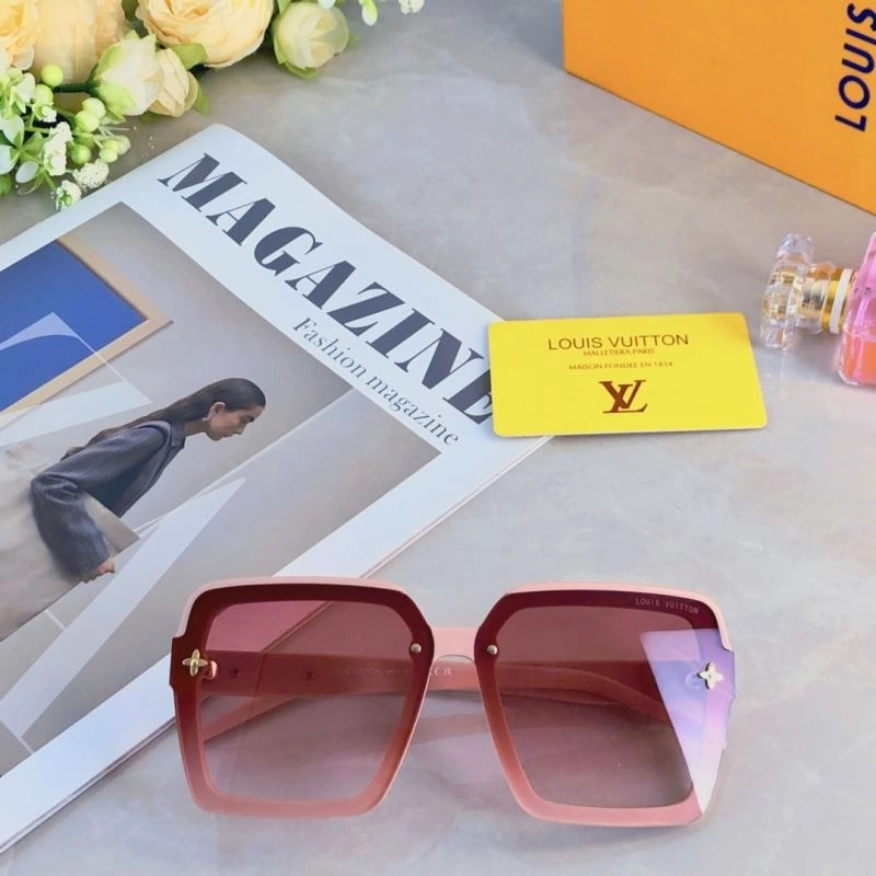 Louis Vuitton Sunglasses Chic 280528